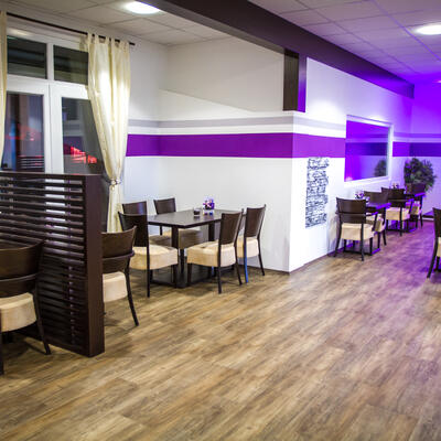 Lounge · Nero